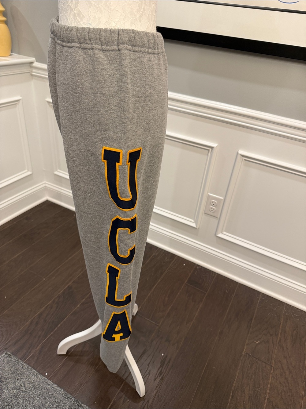 Vintage 90’s Russell Athletic UCLA Sweatpants Gray Size Small